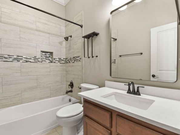 38 Driftdale Place, The Woodlands TX 77389