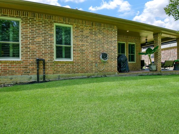 38 Driftdale Place, Spring TX 77389