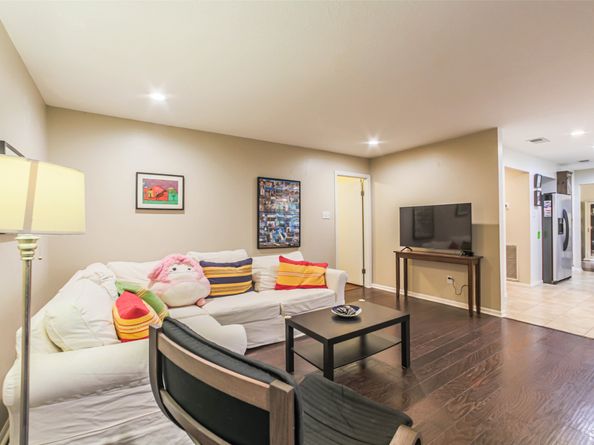 78 W Stony Bridge Circle, The Woodlands TX 77381