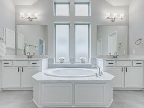 2806 Kingly Pine Trail, Conroe TX 77385