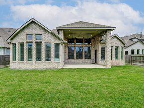 2806 Kingly Pine Trail, Conroe TX 77385