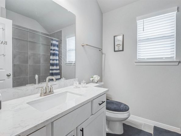 2806 Kingly Pine Trail, Conroe TX 77385