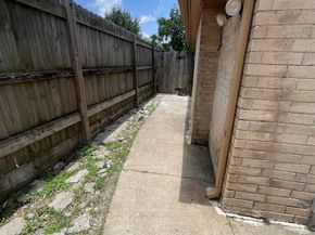 4202 Boone Road, Houston TX 77072