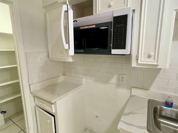 4202 Boone Road, Houston TX 77072