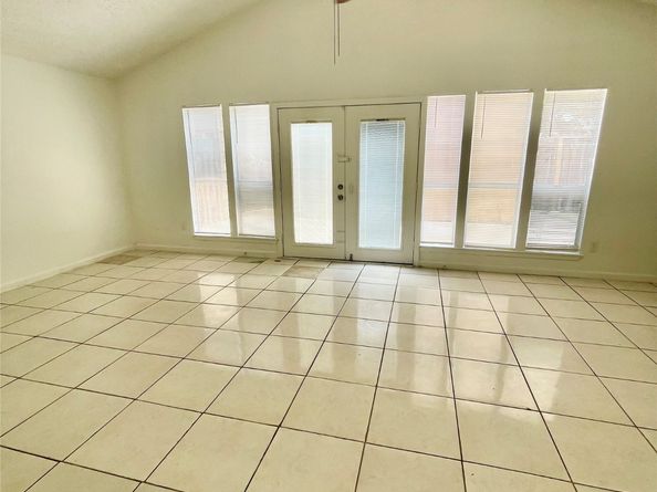 4202 Boone Road, Houston TX 77072