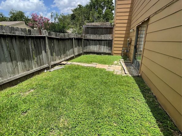4202 Boone Road, Houston TX 77072