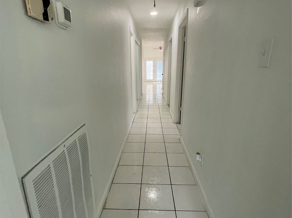 4202 Boone Road, Houston TX 77072