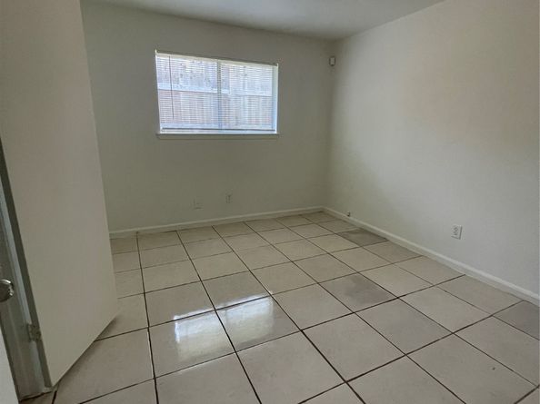 4202 Boone Road, Houston TX 77072