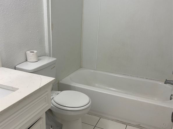 4202 Boone Road, Houston TX 77072