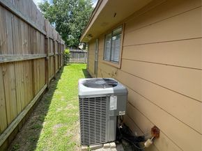 4202 Boone Road, Houston TX 77072