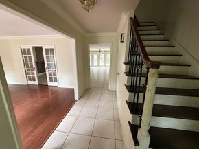 5914 Foresthaven Drive, Houston TX 77066