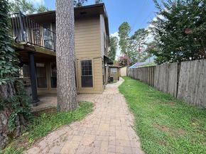 5914 Foresthaven Drive, Houston TX 77066