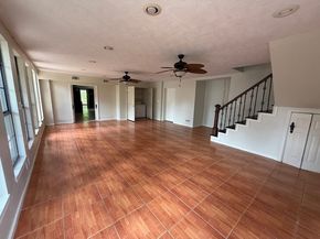 5914 Foresthaven Drive, Houston TX 77066