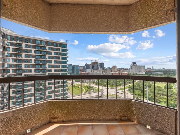 2001 Holcombe Boulevard 1801, Houston TX 77030