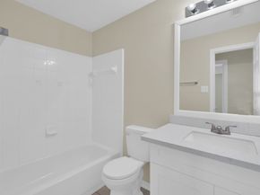 122 N N Camelia Grove Circle, The Woodlands TX 77382
