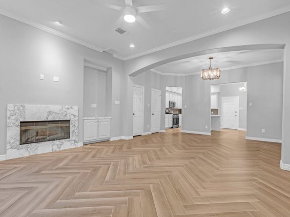 13527 Brookbluff Lane, Houston TX 77077
