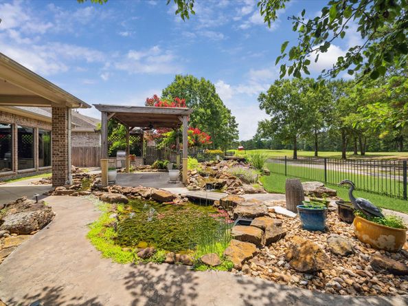 20656 Southwood Oaks Drive, Porter TX 77365
