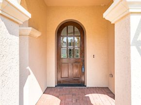 10 Libretto Court, The Woodlands TX 77382