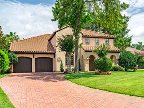 10 Libretto Court, The Woodlands TX 77382