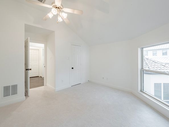 10 Libretto Court, The Woodlands TX 77382