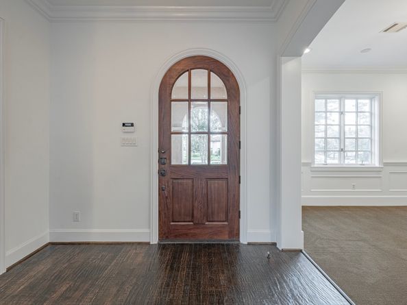 10 Libretto Court, The Woodlands TX 77382