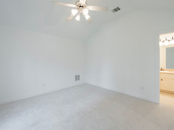 10 Libretto Court, The Woodlands TX 77382