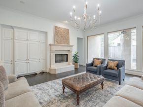 10 Libretto Court, The Woodlands TX 77382