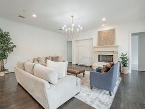 10 Libretto Court, The Woodlands TX 77382