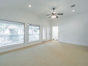 10 Libretto Court, The Woodlands TX 77382