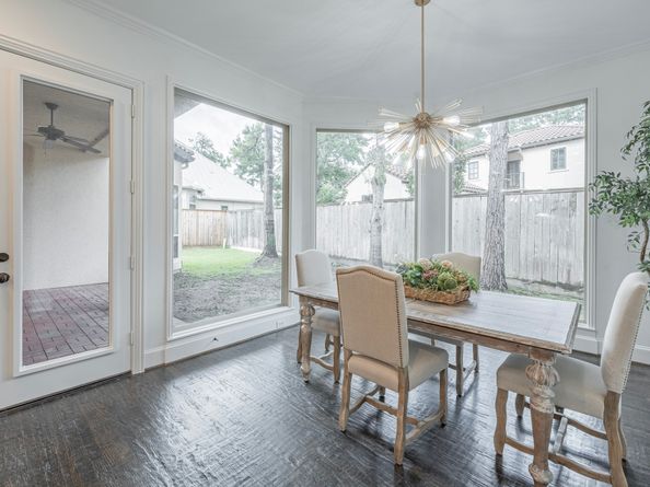 10 Libretto Court, The Woodlands TX 77382