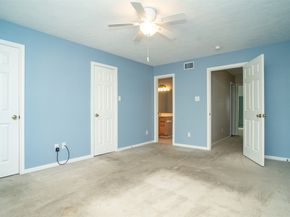 11525 Burdine Street 403, Houston TX 77035