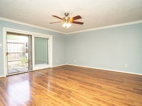 11525 Burdine Street 403, Houston TX 77035