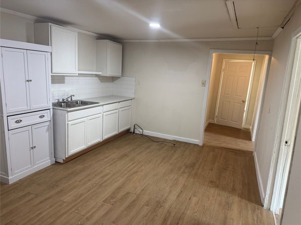 412 Owens Street, Houston TX 77029