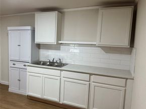 412 Owens Street, Houston TX 77029