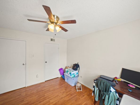 2120 El Paseo Street 1403, Houston TX 77054