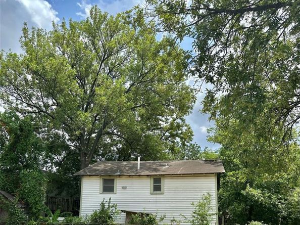 7215 Victoria St Street, Houston TX 77020