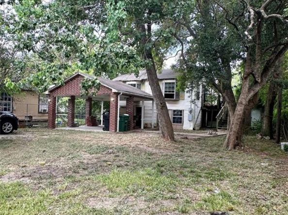 7215 Victoria St Street, Houston TX 77020