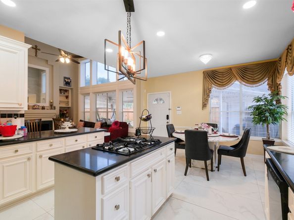 12427 Shadycrest Drive, Houston TX 77082