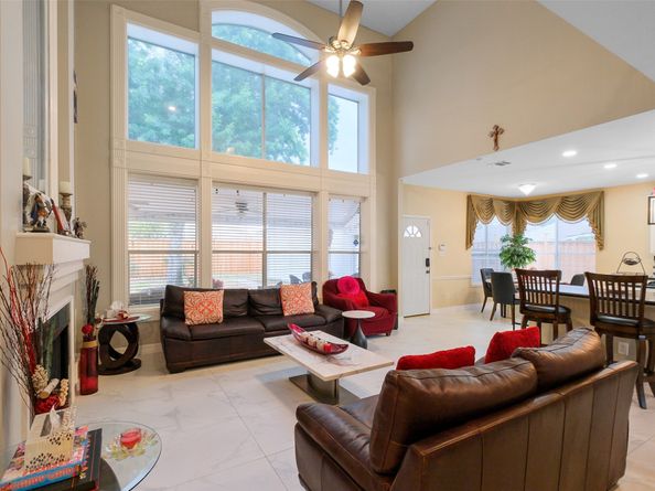 12427 Shadycrest Drive, Houston TX 77082