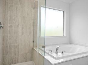 6914 Grants Hollow Ln, Richmond TX 77407