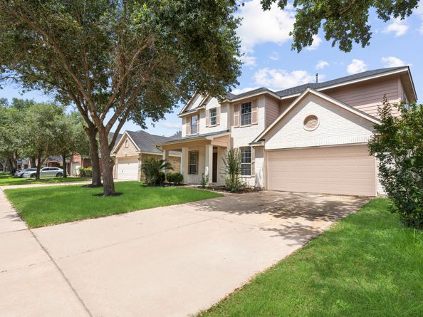 6914 Grants Hollow Ln, Richmond TX 77407