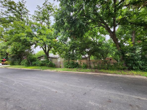 4810 Alf Avenue, Austin TX 78721