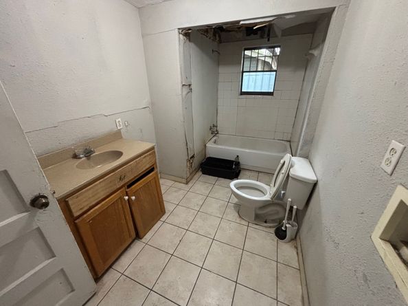 4810 Alf Avenue, Austin TX 78721