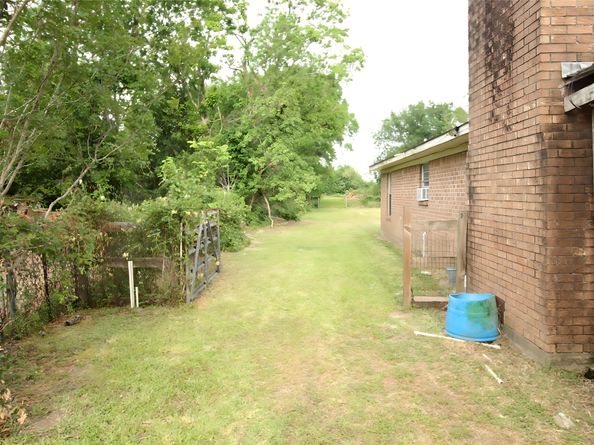 13530 Luthe Road, Houston TX 77039