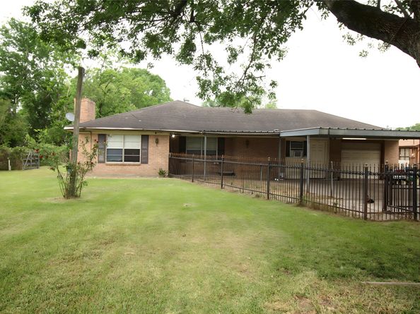13530 Luthe Road, Houston TX 77039