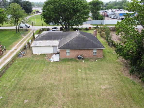 13530 Luthe Road, Houston TX 77039