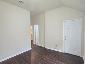 2112 Davis Street, Houston TX 77026