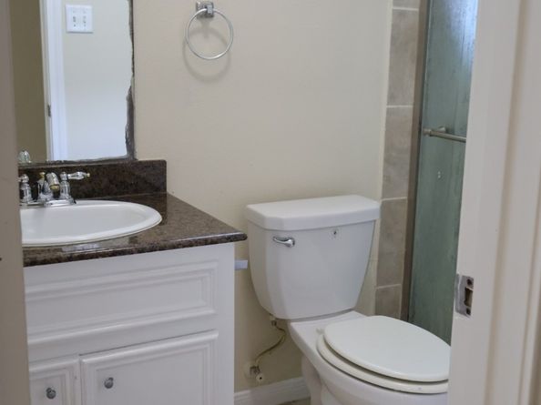 2112 Davis Street, Houston TX 77026