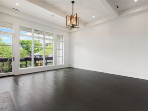 1107 Berthea Street B, Houston TX 77006