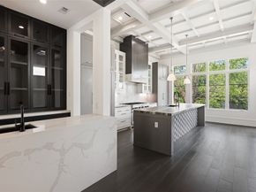1107 Berthea Street B, Houston TX 77006